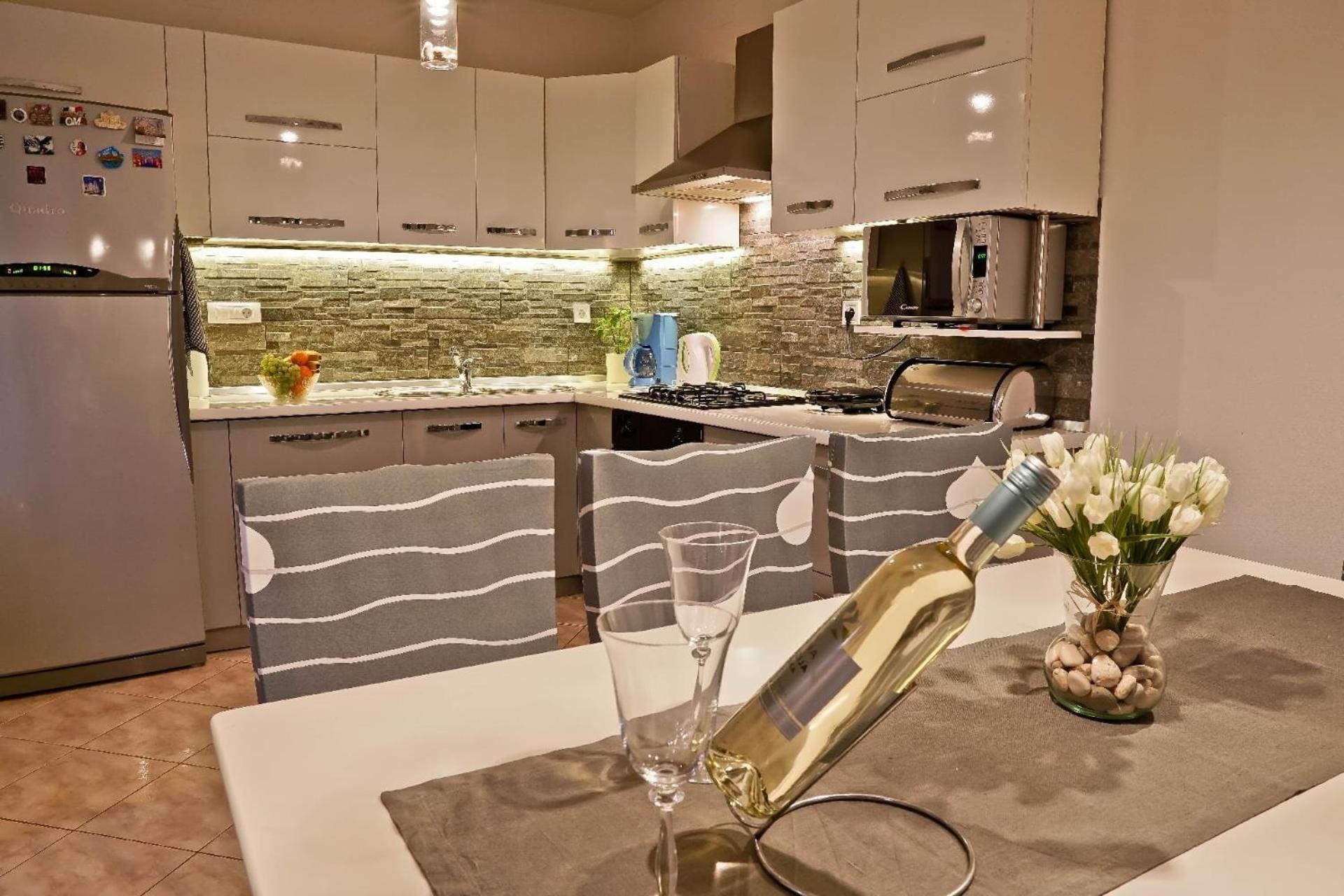 Apartman Fuer 8 Personen Ca 100 Qm In Pula, Istrien Istrische Riviera