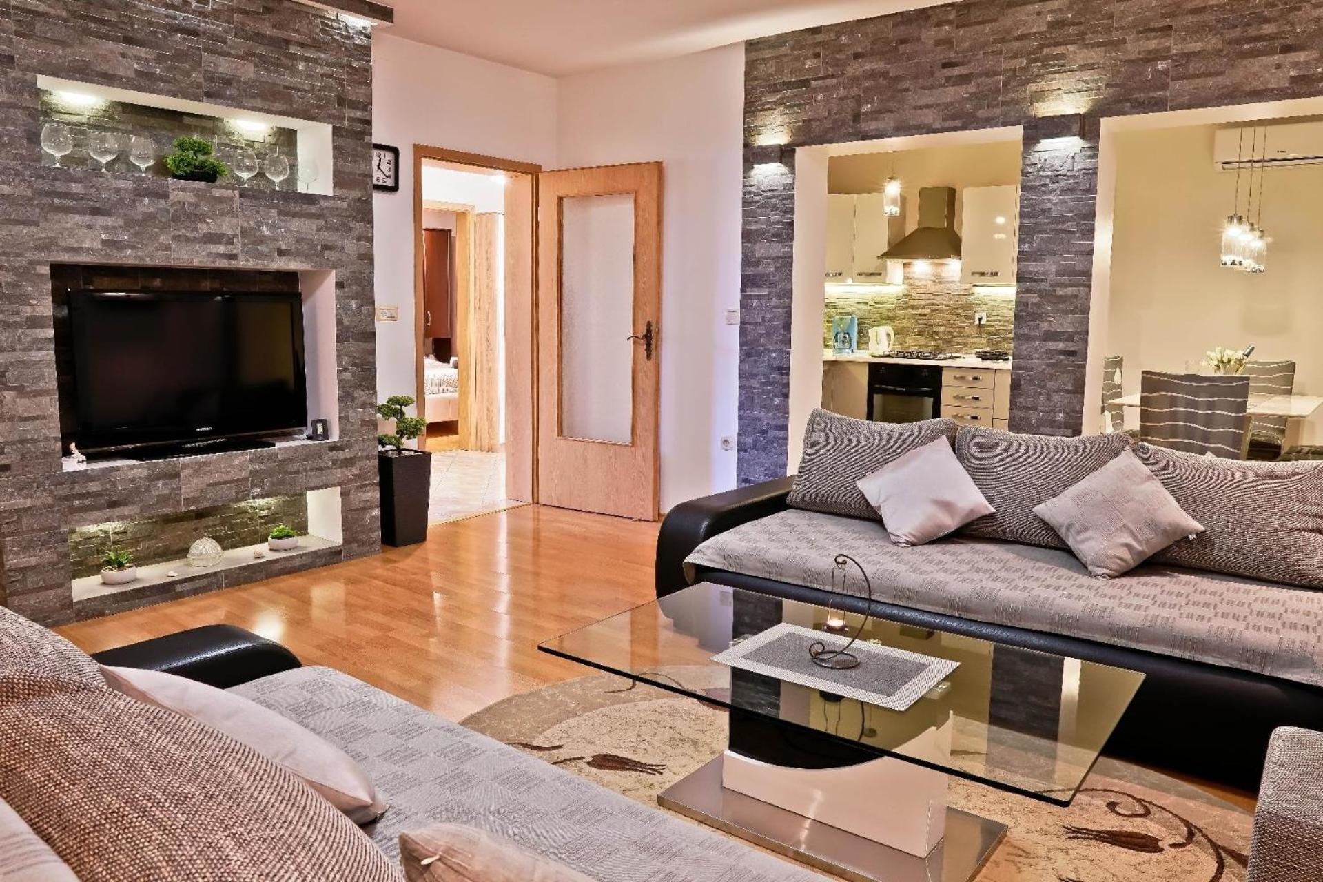 Fuer 8 Personen Ca 100 Qm In Pula, Istrien Istrische Riviera Apartman Pula