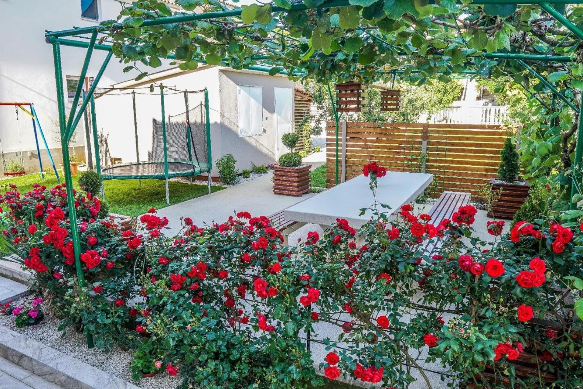Apartman Fuer 8 Personen Ca 100 Qm In Pula, Istrien Istrische Riviera *